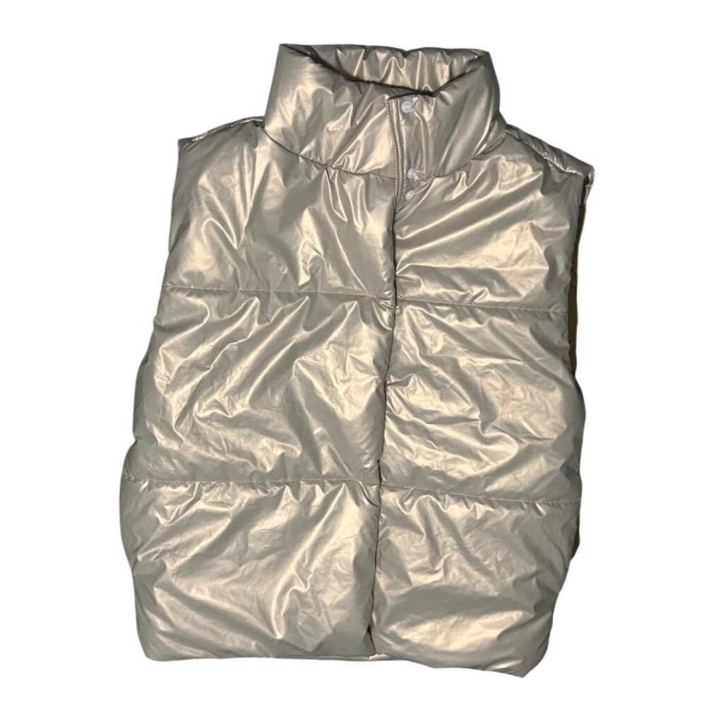 Fabletics Oversized Puffer Vest Sz XS Womens Shiny Beige Light Pink Sleeveless - Picture 3 of 10